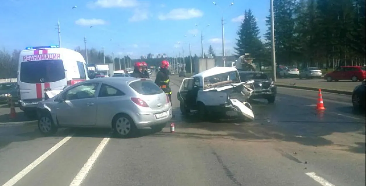 На праспекце Незалежнасці ва Уруччы адбылася сур'ёзная аварыя