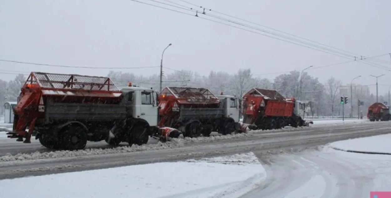 Болей за 300 населеных пунктаў у Беларусі ўсё яшчэ без электрычнасці