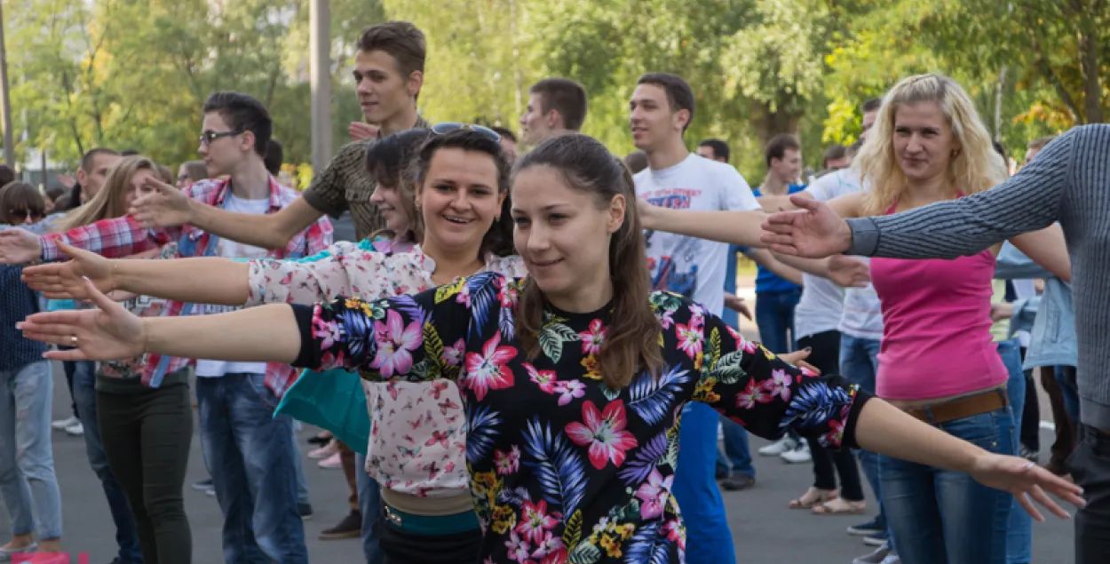 Фотафакт: у Гомелі праходзіць студэнцкая акцыя “Варушынак” 