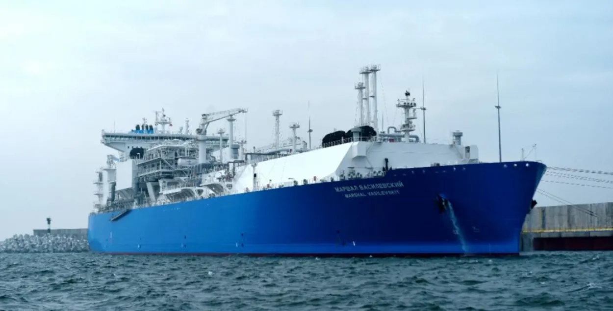 Плывучая рэгазіфікацыйная устаноўка "Маршал Васілеўскі" /&nbsp;gazprom.ru&nbsp;