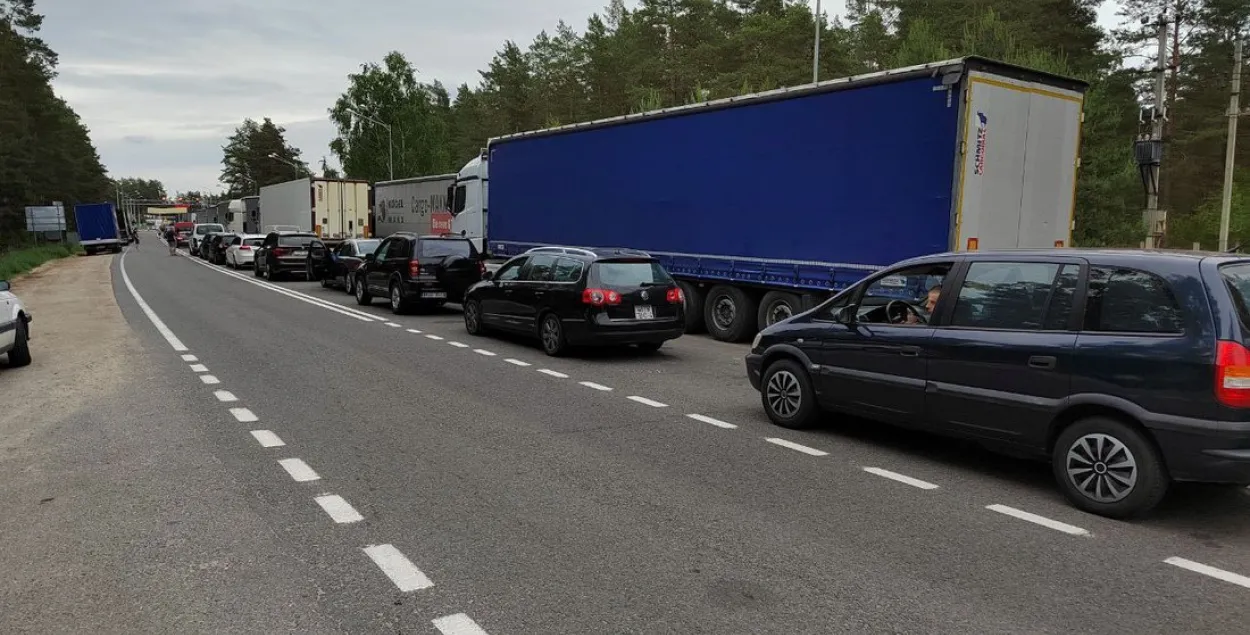 ГПК Беларуси обвиняет в очередях на границе коллег из сопредельных стран 