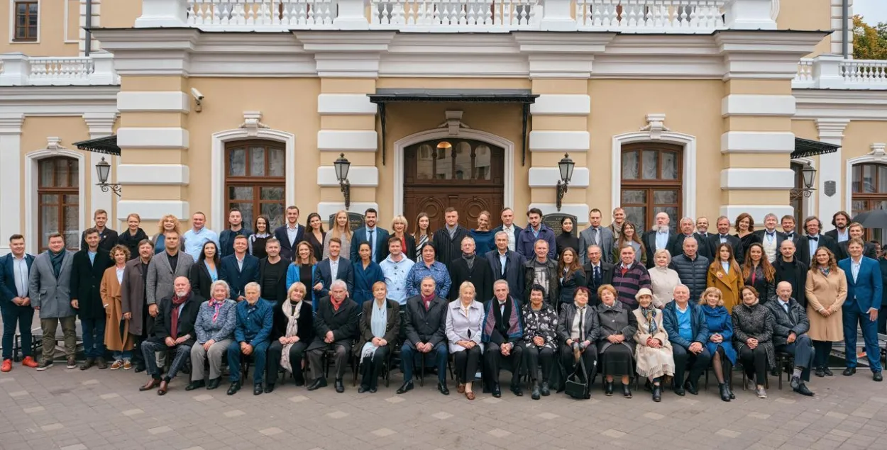 Нацыянальны акадэмічны тэатр імя Янкі Купалы гатовы да забастоўкі