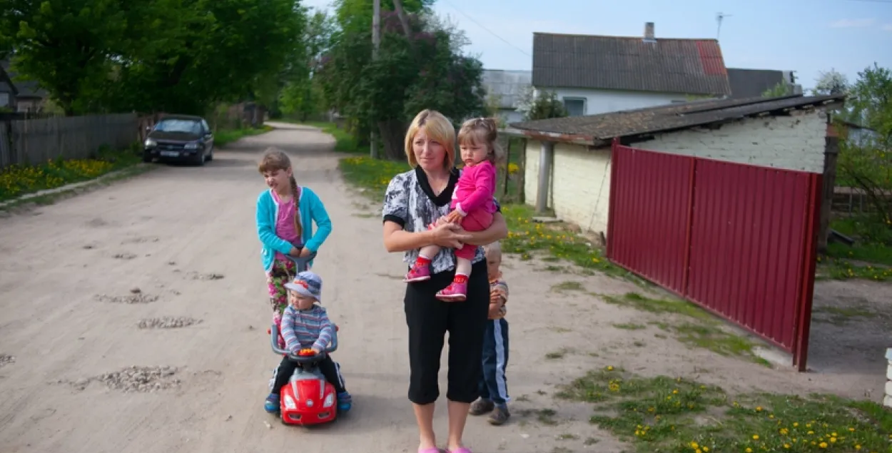 Каля сотні людзей у Гродне амаль месяц жывуць без вады (фота)