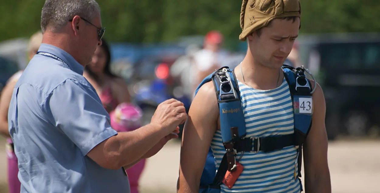 Каля 30 самалётаў з розных краін наведалі фэст пад Гродна (фота, відэа)