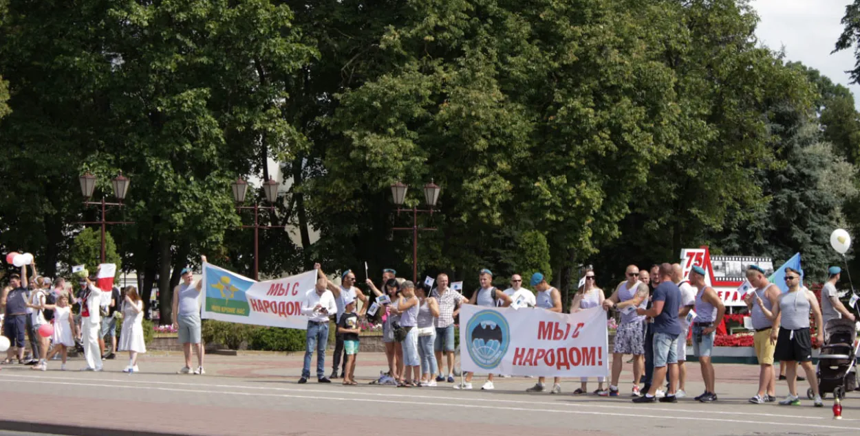 Десантники на уличной акции в Гродно / hrodna.life​