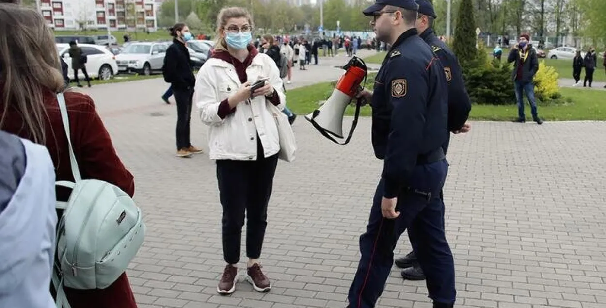 Суд не состоялся: журналистка Любовь Касперович остается на Окрестина