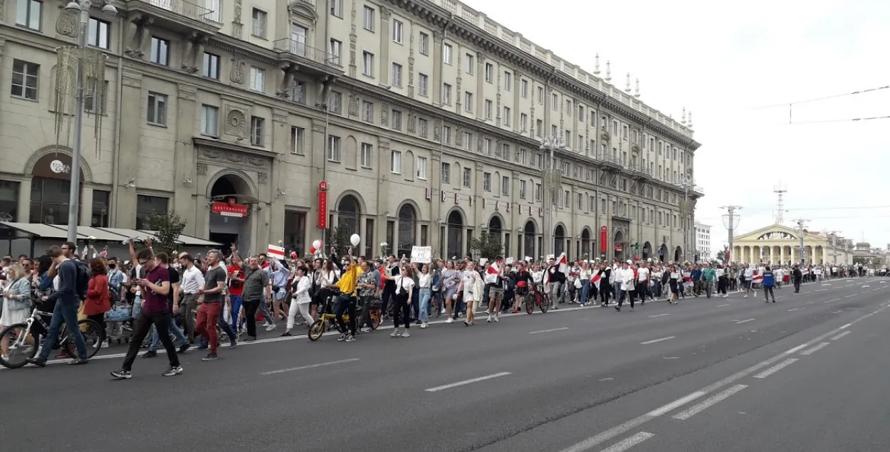 У рэдакцыю "Камсамолкі" прыйшла праверка дзяржкантролю і падаткавікоў