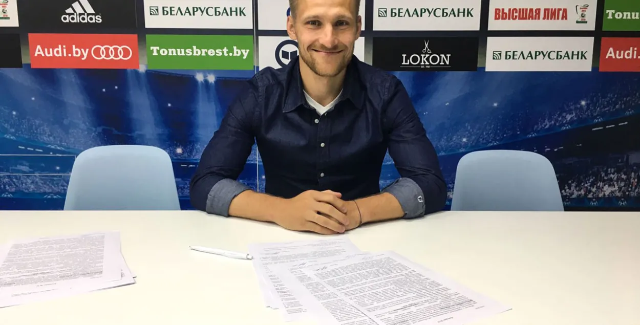 Былы гулец БАТЭ Сяргей Крывец падпісаў кантракт з брэсцкім "Дынама"
