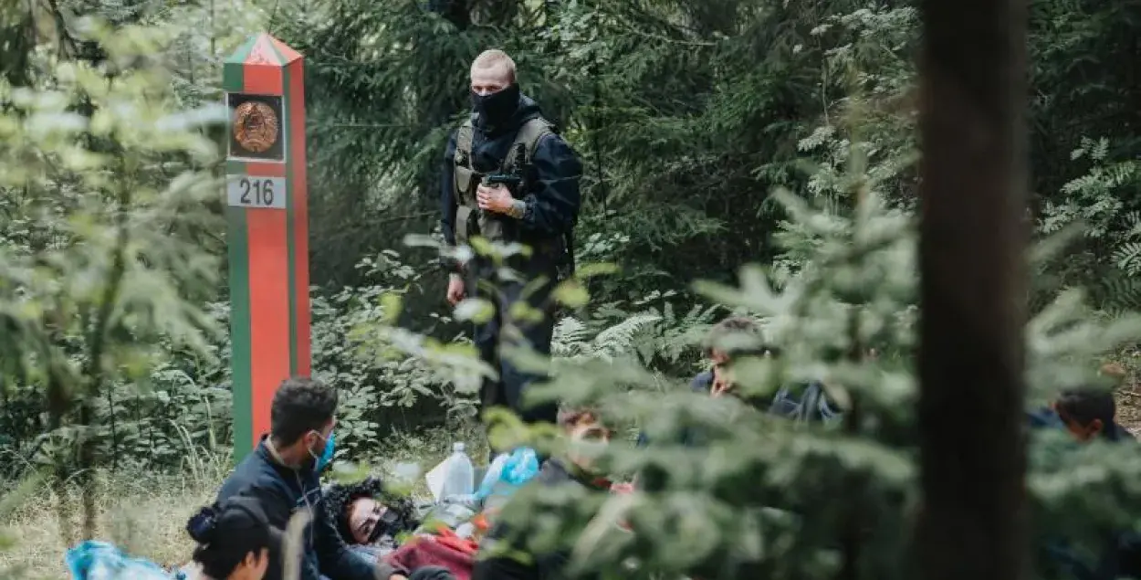 В Риге говорят, что белорусские пограничники вооружены внушительнее, чем раньше