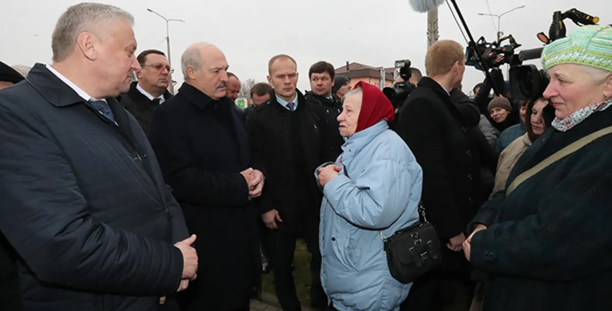 Лукашэнка расказаў, хто павінен падтрымліваць парадак у населеных пунктах