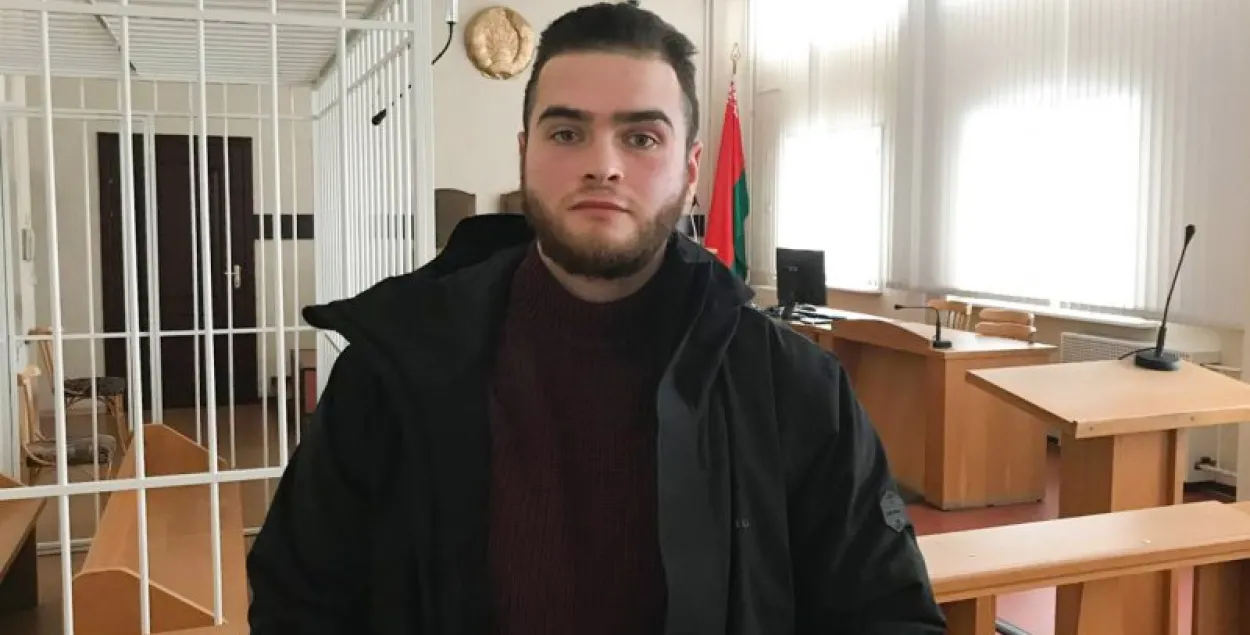 Палітвязень Алег Мазгоў асуджаны на тры гады "хіміі" за жнівеньскія пратэсты