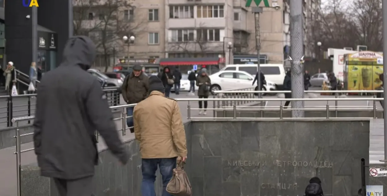 Вынікі галасавання: станцыя кіеўскага метро "Мінская" стане "Варшаўскай"