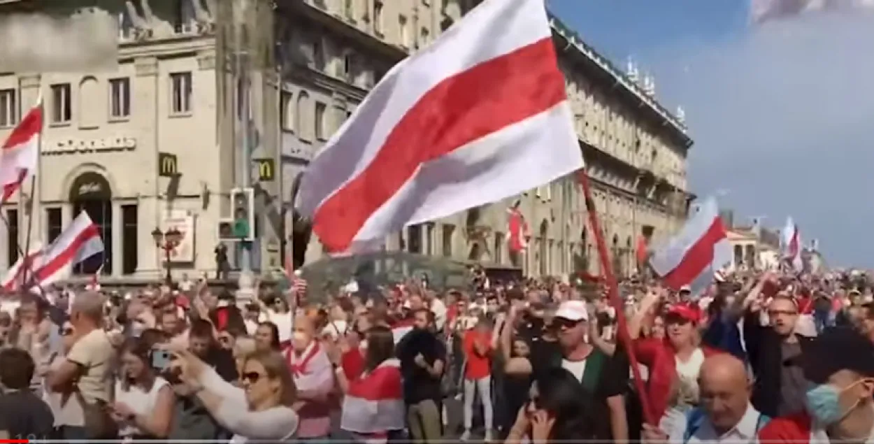 Гурт "Ногу Свело!" зрабіў кліп па матывах беларускіх акцыяў пратэсту