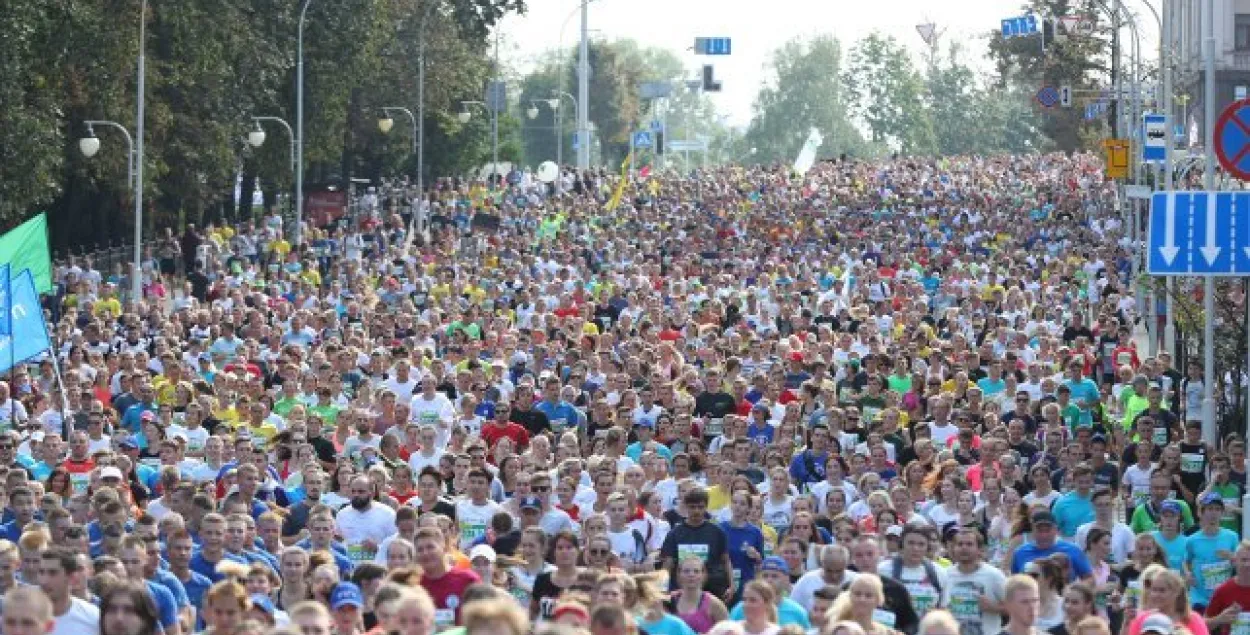 Мінскі паўмарафон: разыначка нашай трасы — увасабленне Леніна з бальшавікамі