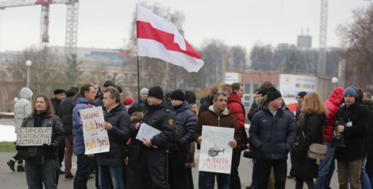 Актывістаў АГП аштрафавалі на 25 млн рублёў за салідарнасць са збітымі ў судзе