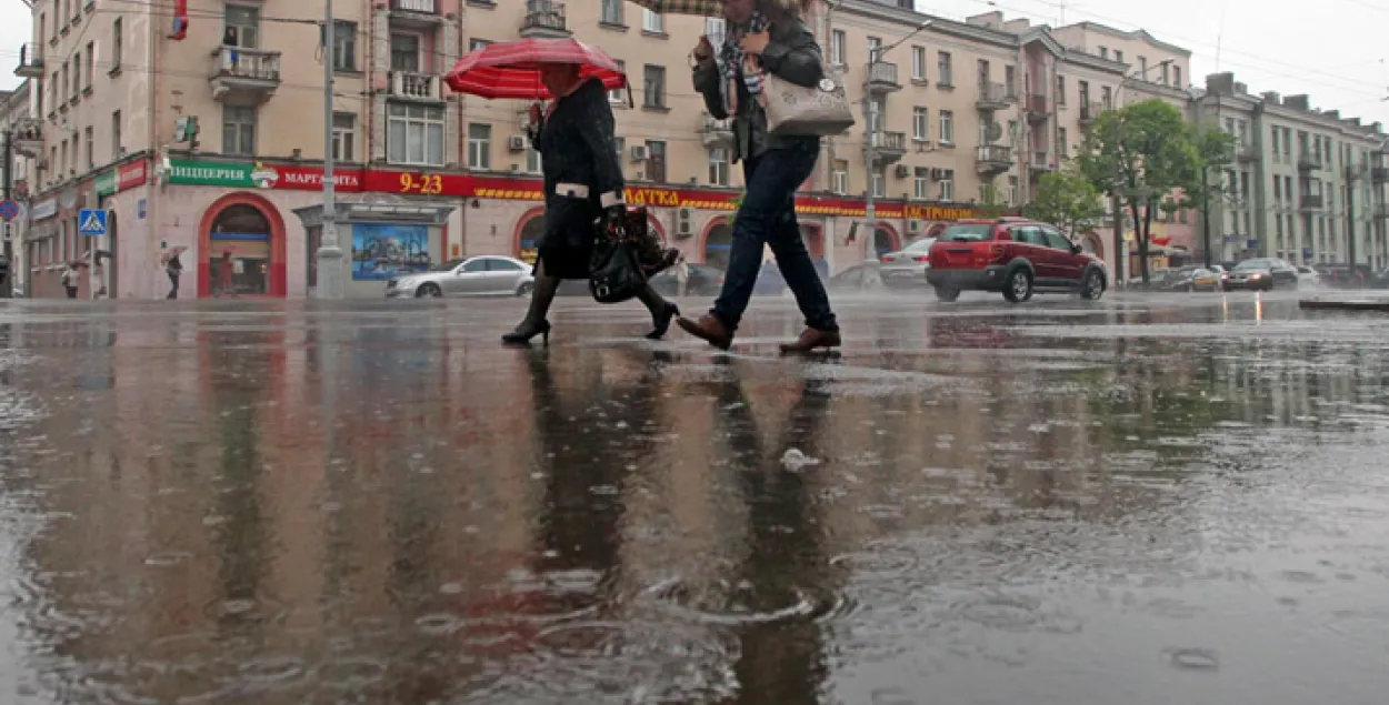 12 ліпеня ў Беларусі чакаюцца навальніцы, залевы, шквалісты вецер