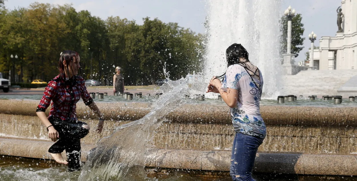 В Беларуси будет больше +30℃: что делать, чтобы легче перенести жару