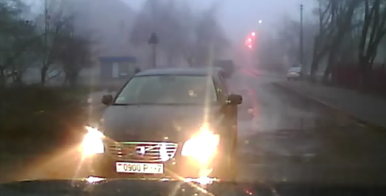 Справу дэпутата, які праехаў "пад цагліну", вывучаць "у парадку нагляду"