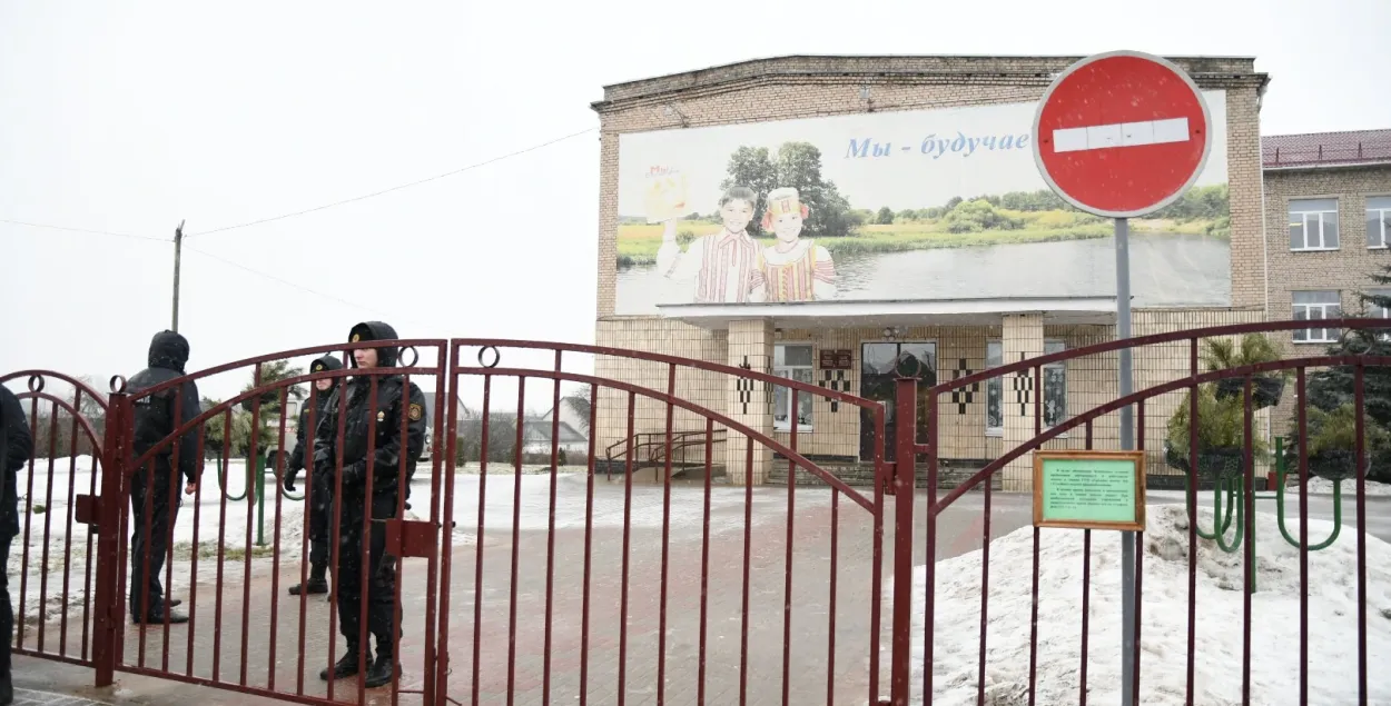 Стаўбцоўскаму падлетку выставілі абвінавачанне ў забойстве двух чалавек 