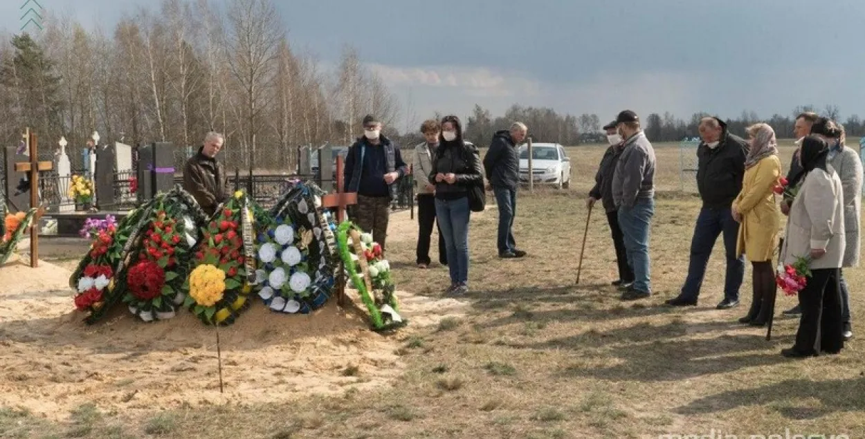 Памерламу пінскаму журналісту напісалі дыягназ "двухбаковая... пнеўманія"