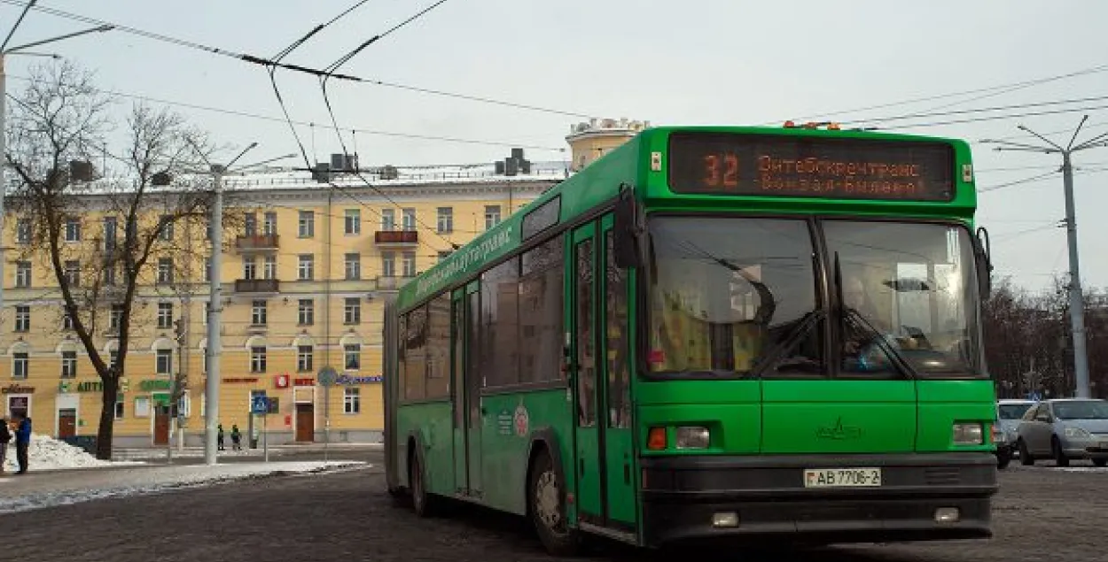 У аўтапарку Віцебска заканчваецца паліва: магчымыя перабоі з аўтобусамі