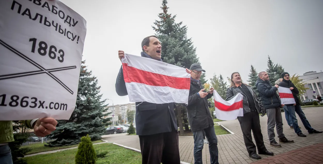 Суд над Эдуардам Пальчысам працягнецца ў панядзелак