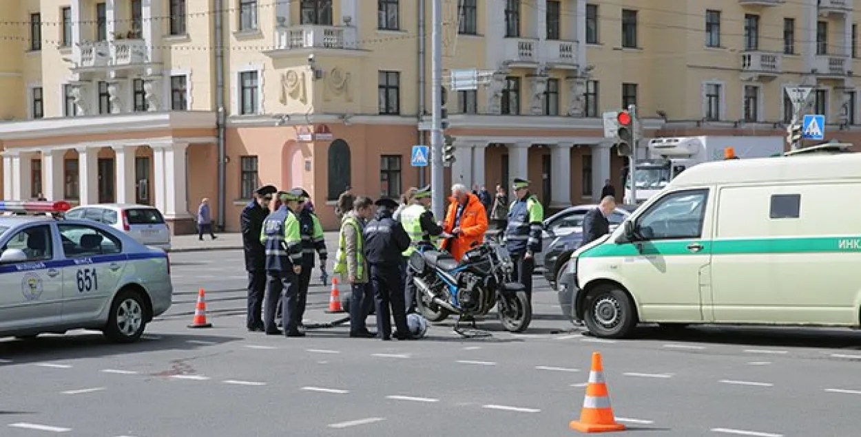 Па факце ДТЗ, у якім пацярпеў інспектар ДАІ, распачалі крымінальную справу