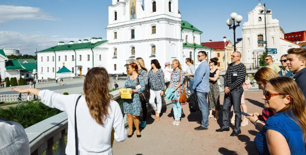 Экскурсия в Минске, иллюстративное фото
