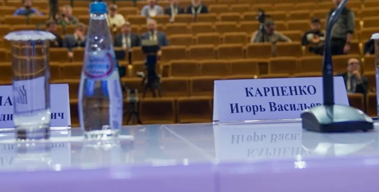 У ЦВК сцвярджаюць, што зніклі сотні бюлетэняў
