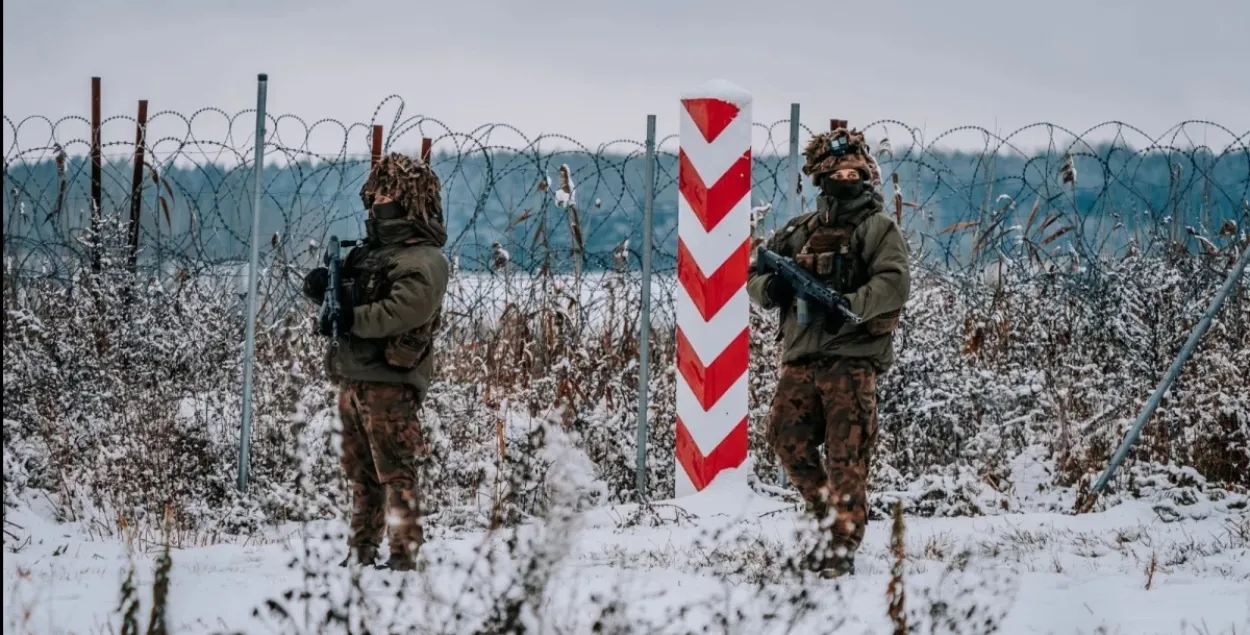 Польскія салдаты на мяжы з Беларуссю
