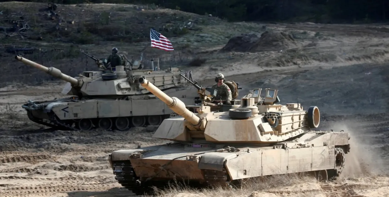 Американские военные в Европе
