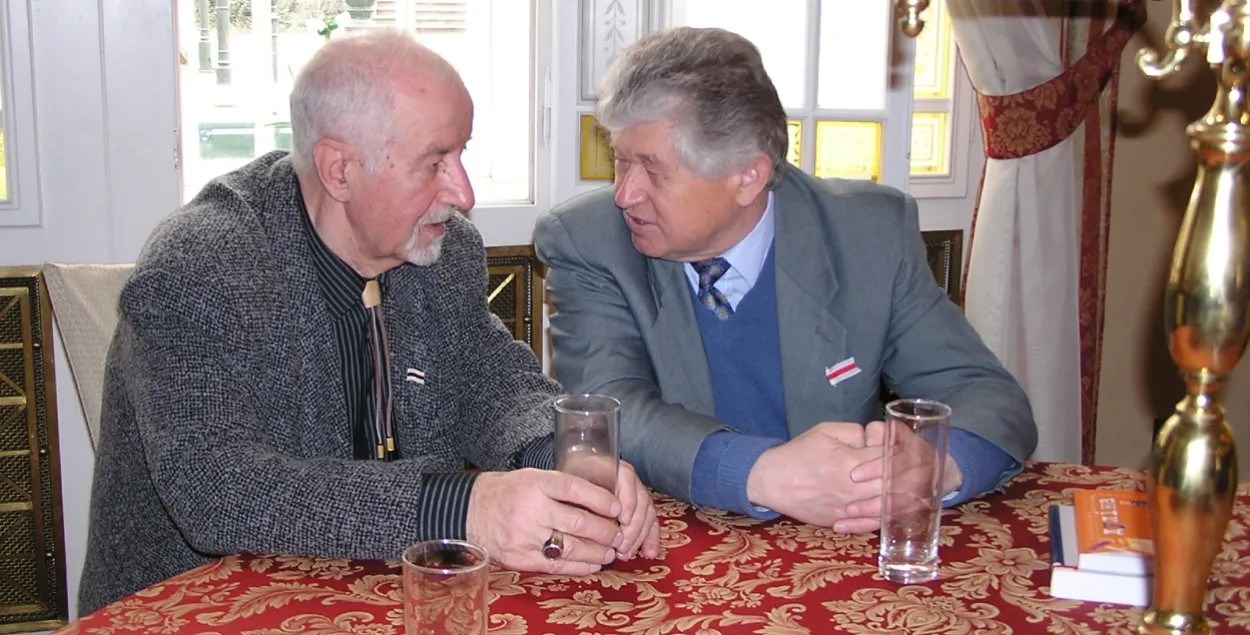 Рыгор Барадулін і Іосіф Навумчык
