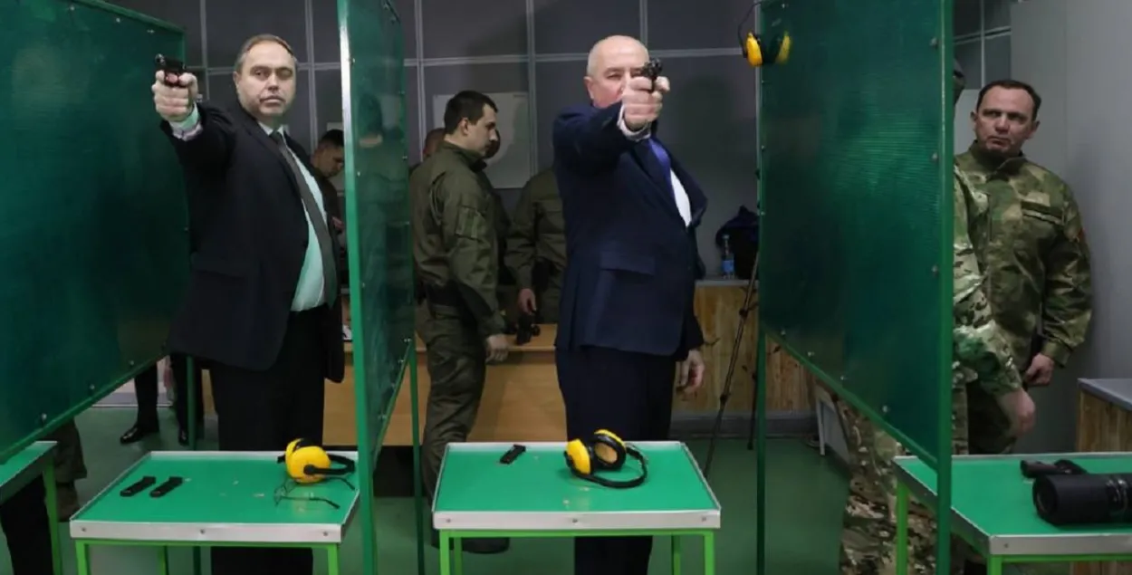 Владимир Караник и Юрий Караев
