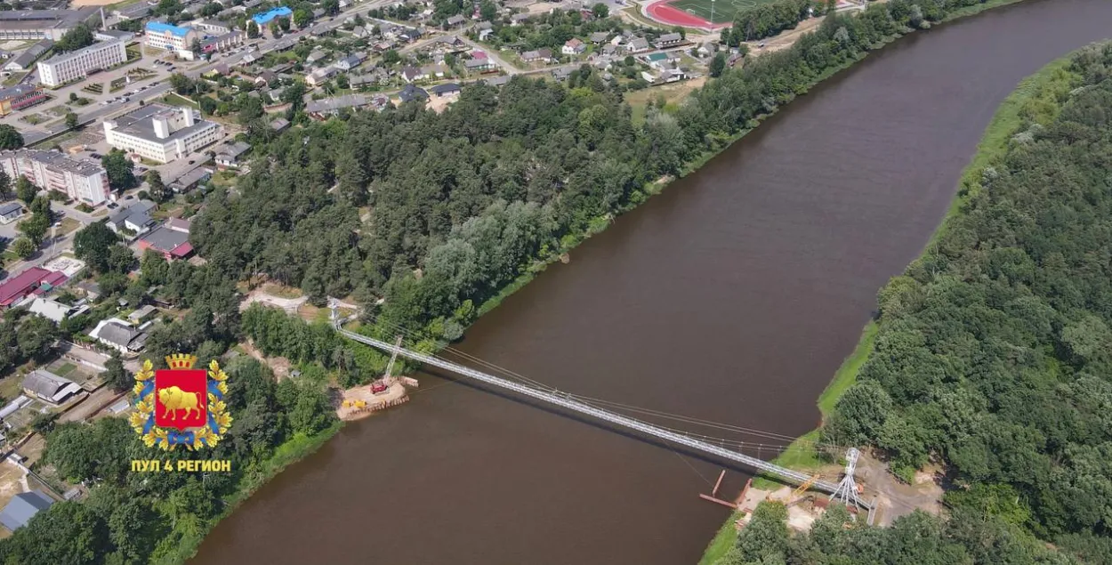 Подвесной пешеходный мост через Неман
