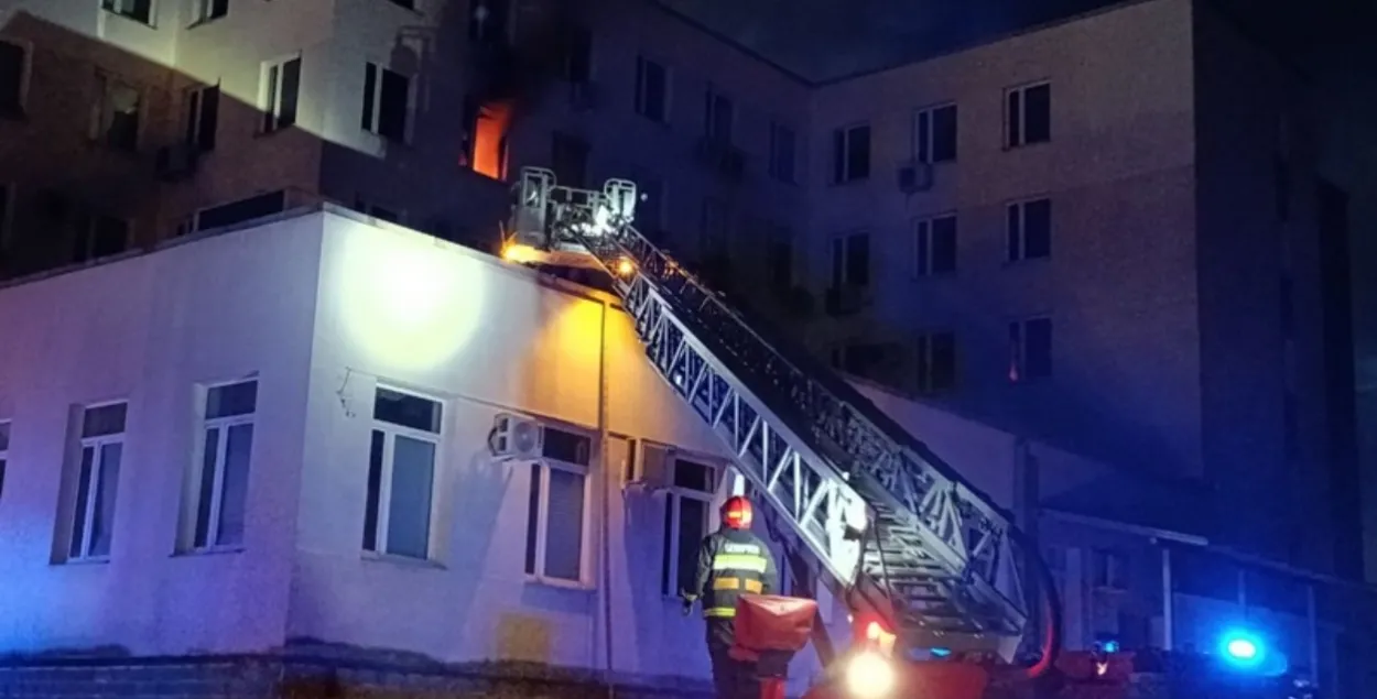 Пажар у віцебскім ГЦ "Амега"
