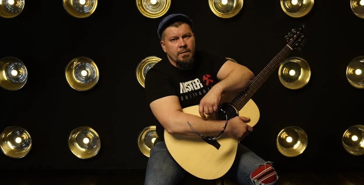Лідар гурта "Дзецюкі" Алесь Дзянісаў
