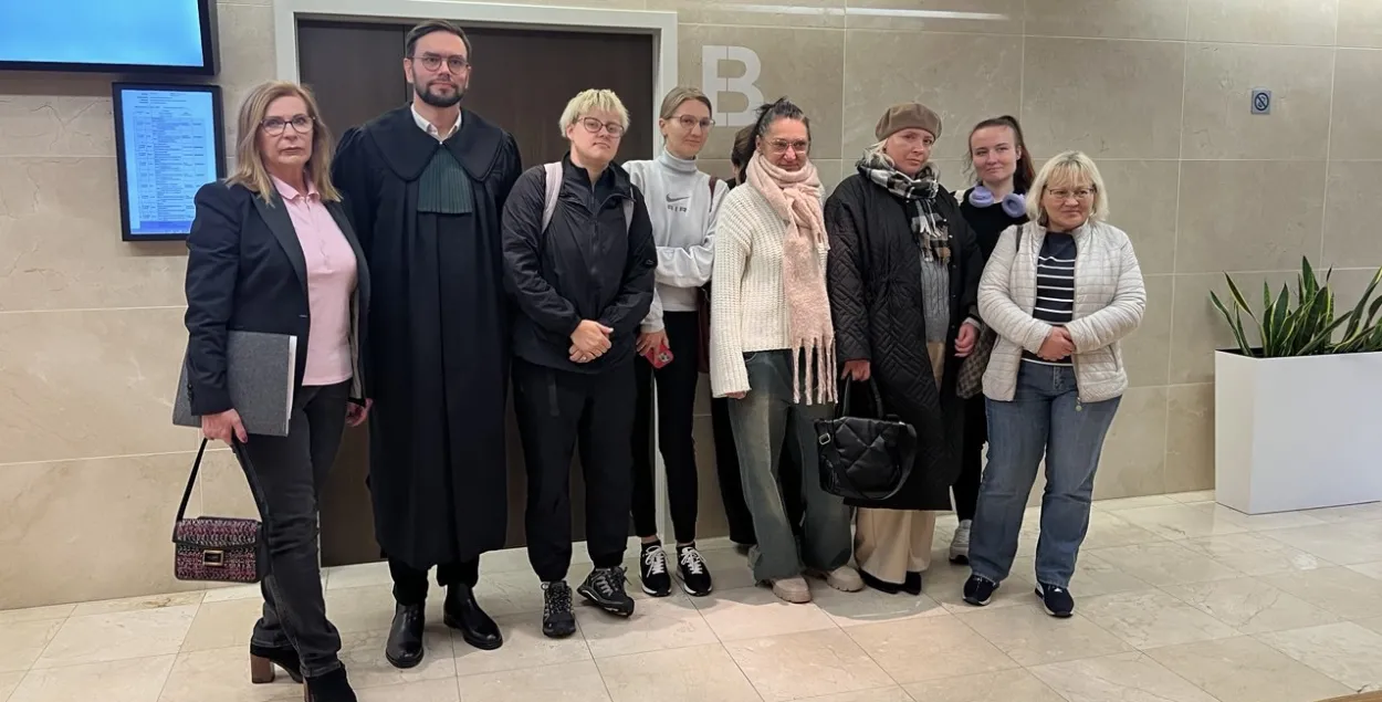 Присутствующие на заседании 24 октября
