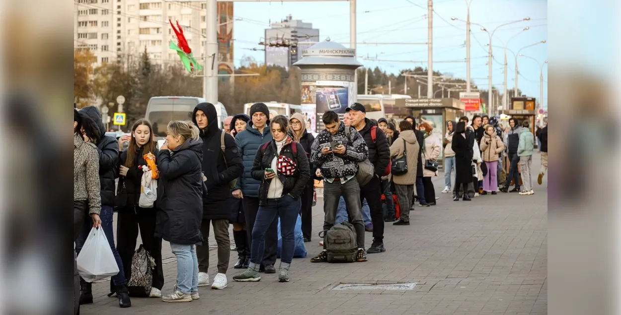 І квіткі будуць прадаваць праз інтэрнэт
