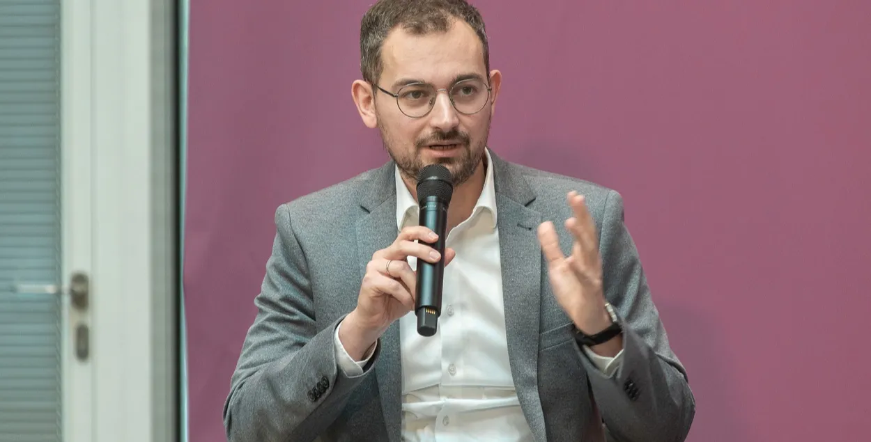 Артём Шрайбман объяснил, почему нельзя называть “хейтом” критику Колесниковой
