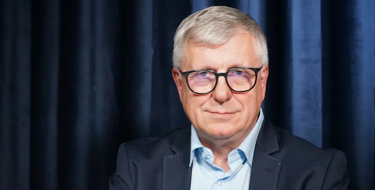 Александр Добровольский

