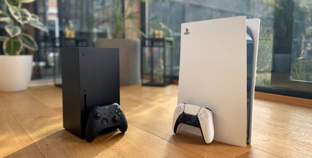 Xbox Series X и PlayStation 5
