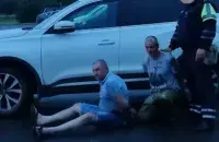 Задержанный Александр Быков — первый слева&nbsp; / "Ганцавіцкі час"

