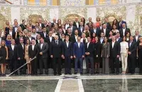В центре &mdash; Дмитрий, Александр, Николай и Виктор Лукашенко. Фото: president.gov.by