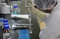 У "химиков" брали мазки из носа и горла, анализ крови / Reuters​