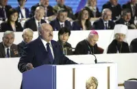 Александр Лукашенко на Всебелорусском народном собрании / REUTERS
