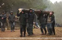 Мигранты на белорусско-польской границе / БЕЛТА