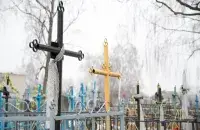 На кладбище / Из архива Еврорадио