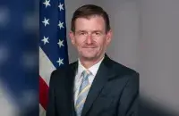 David Hale&nbsp;/&nbsp;@USEmbBy/Twitter