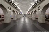 Санкт-Петербург. Станция метро "Технологический институт". Фото: metrowalks.com