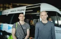 Василий Бобровский и Владимир Наумик после освобождения / spring96.org​